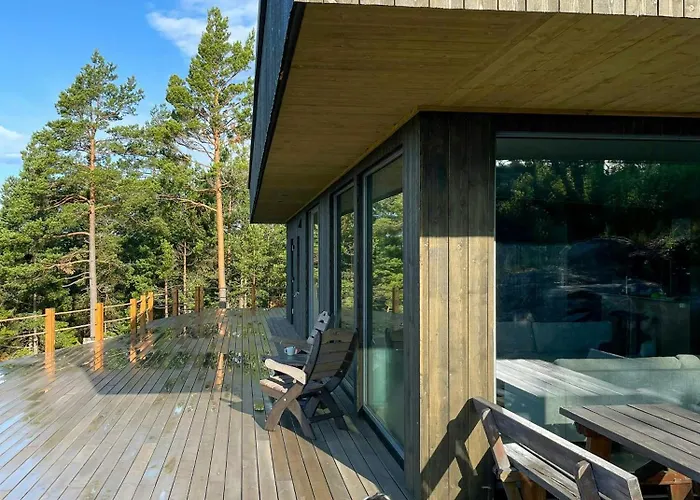 Дом отдыха New With Sea View In Risor *